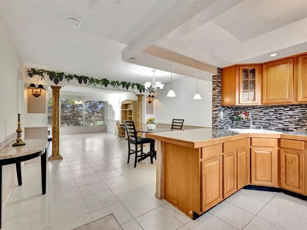 8380 Sands Point Blvd, Unit J306, Tamarac, FL 33321