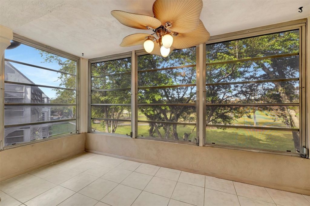 8380 Sands Point Blvd, Unit J306, Tamarac, FL 33321 Photo