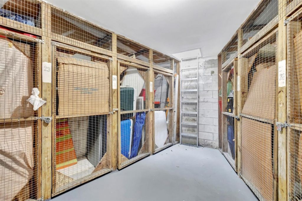 8380 Sands Point Blvd, Unit J306, Tamarac, FL 33321 Photo