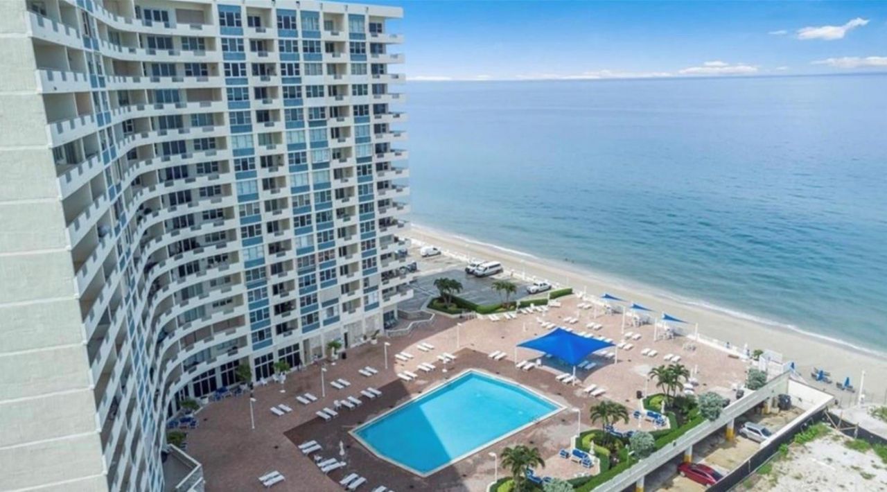3180 S Ocean Drive, Unit 517, Hallandale Beach, FL 33009 Photo