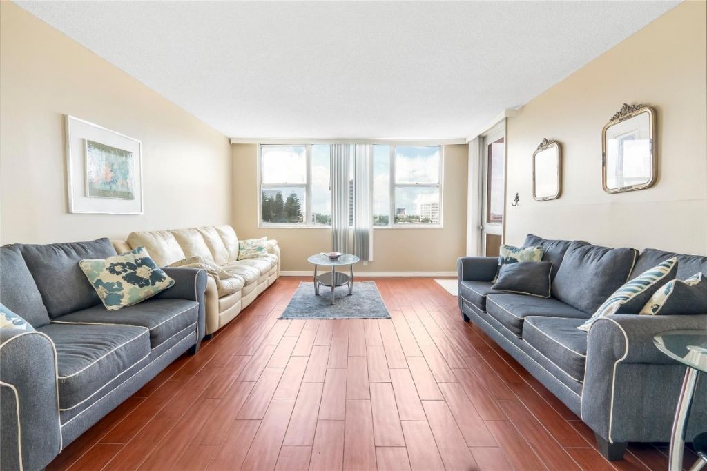 3180 S Ocean Drive, Unit 517, Hallandale Beach, FL 33009 Photo