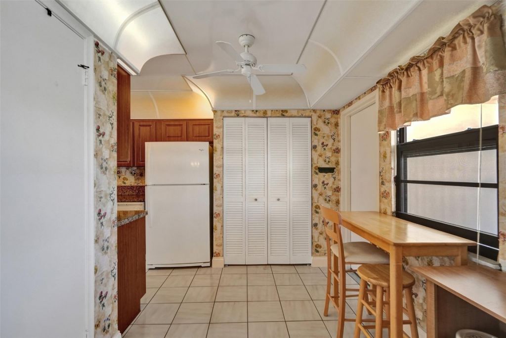 3100 NE 48th Street, Unit PH14, Fort Lauderdale, FL 33308 Photo