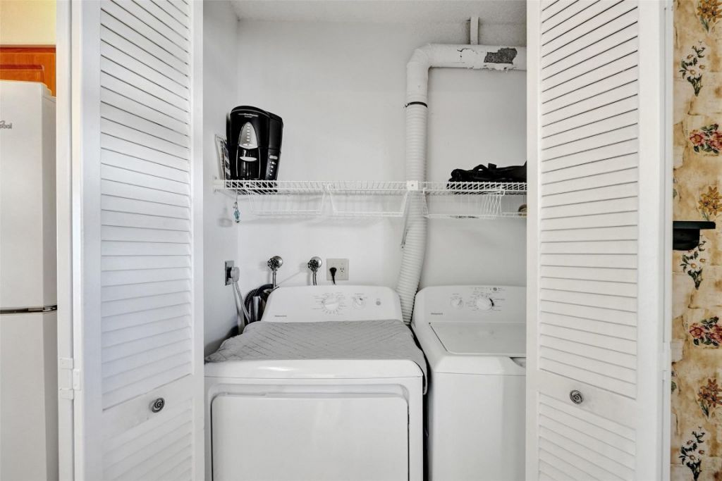 3100 NE 48th Street, Unit PH14, Fort Lauderdale, FL 33308 Photo