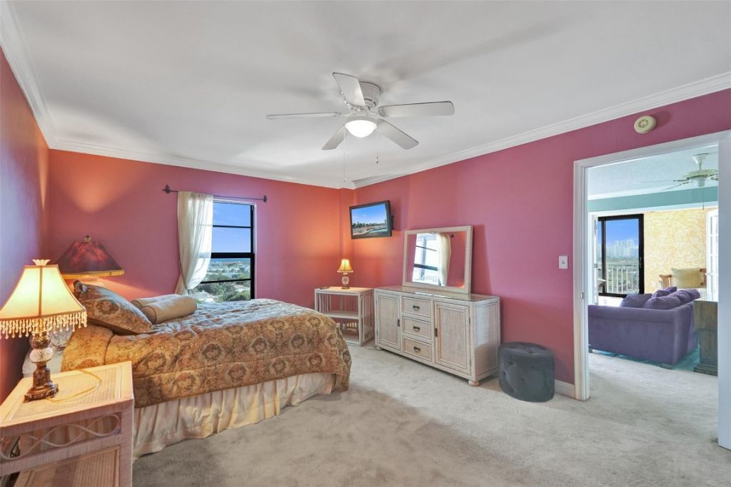 3100 NE 48th Street, Unit PH14, Fort Lauderdale, FL 33308 Photo