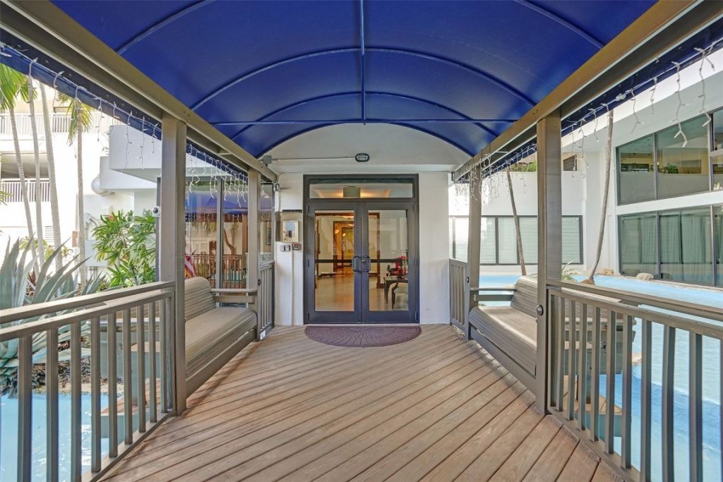 3100 NE 48th Street, Unit PH14, Fort Lauderdale, FL 33308 Photo