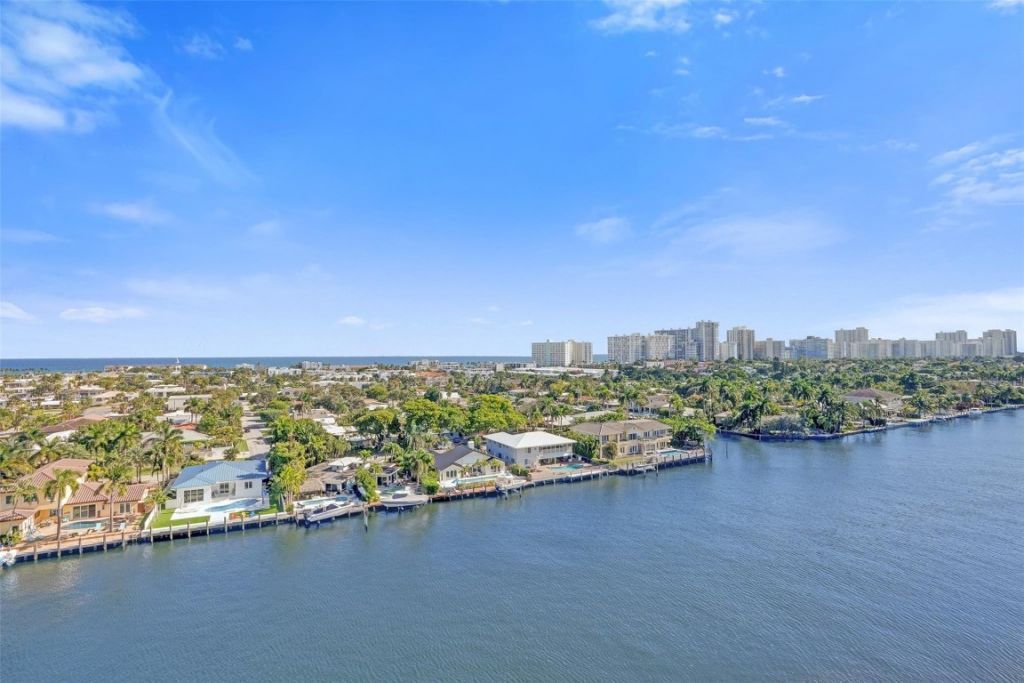 3100 NE 48th Street, Unit PH14, Fort Lauderdale, FL 33308 Photo