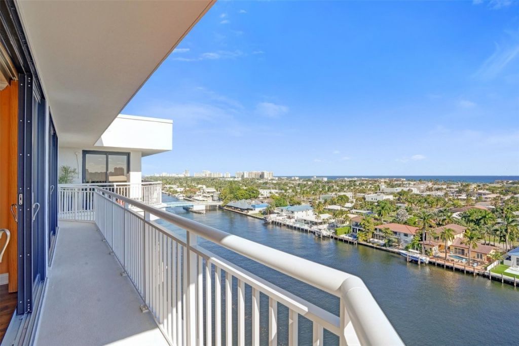 3100 NE 48th Street, Unit PH14, Fort Lauderdale, FL 33308 Photo