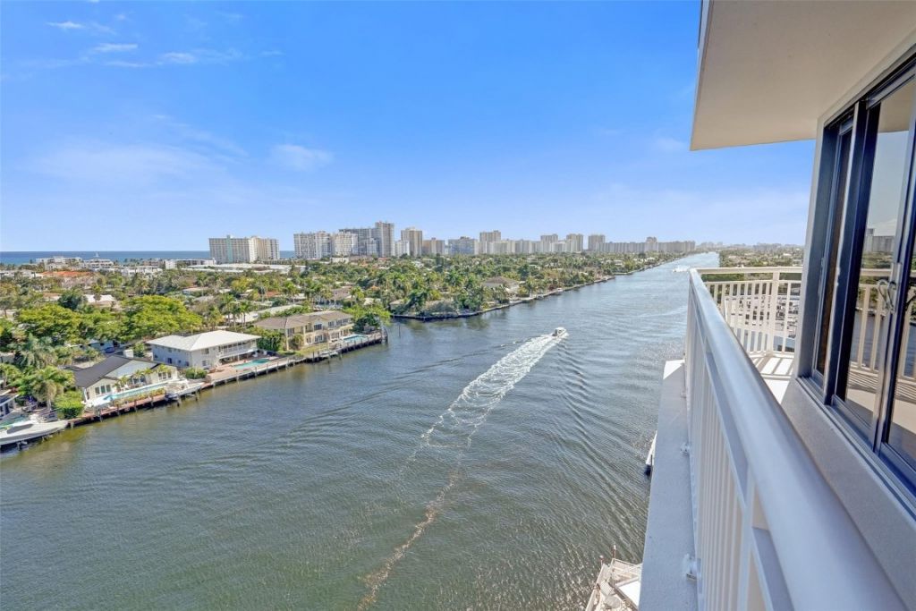 3100 NE 48th Street, Unit PH14, Fort Lauderdale, FL 33308 Photo