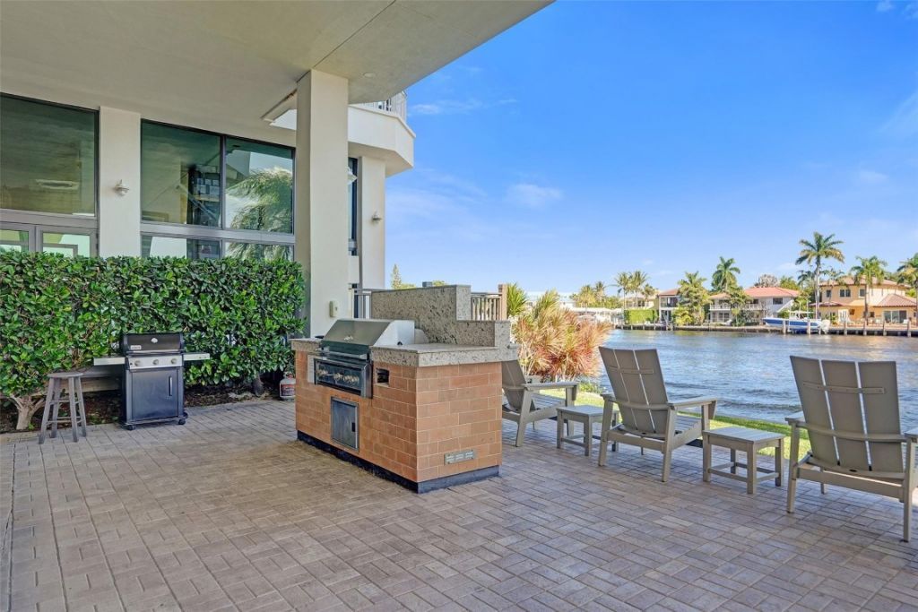 3100 NE 48th Street, Unit PH14, Fort Lauderdale, FL 33308 Photo