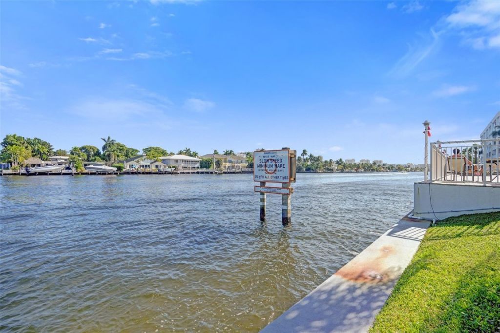 3100 NE 48th Street, Unit PH14, Fort Lauderdale, FL 33308 Photo