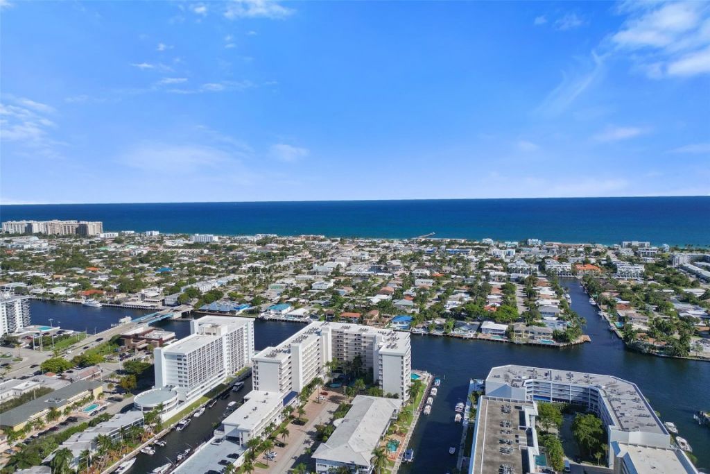 3100 NE 48th Street, Unit PH14, Fort Lauderdale, FL 33308 Photo