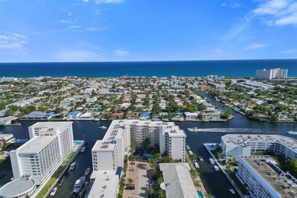 3100 NE 48th Street, Unit PH14, Fort Lauderdale, FL 33308 Photo
