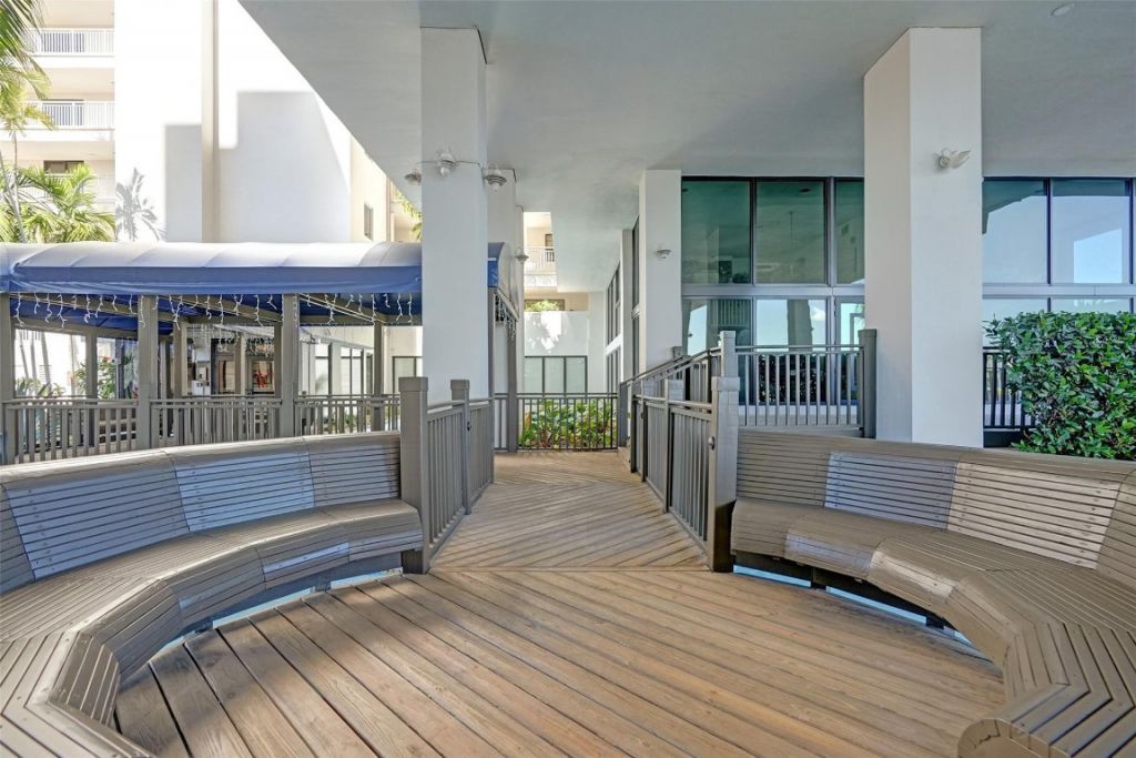 3100 NE 48th Street, Unit PH14, Fort Lauderdale, FL 33308 Photo