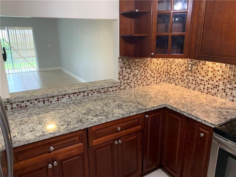 2830 Riverside Drive, Unit 102, Coral Springs, FL 33065 Photo