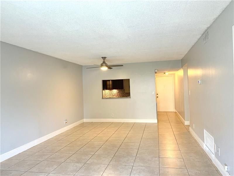 2830 Riverside Drive, Unit 102, Coral Springs, FL 33065 Photo