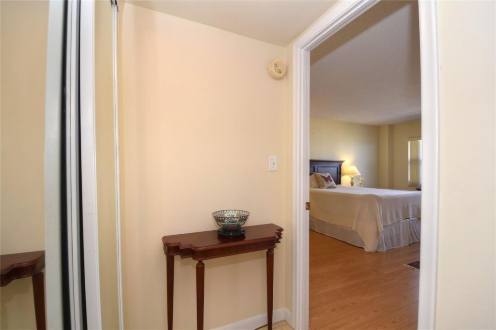 5100 N Ocean Boulevard, Unit 1004, Lauderdale by the Sea, FL 33308 Photo