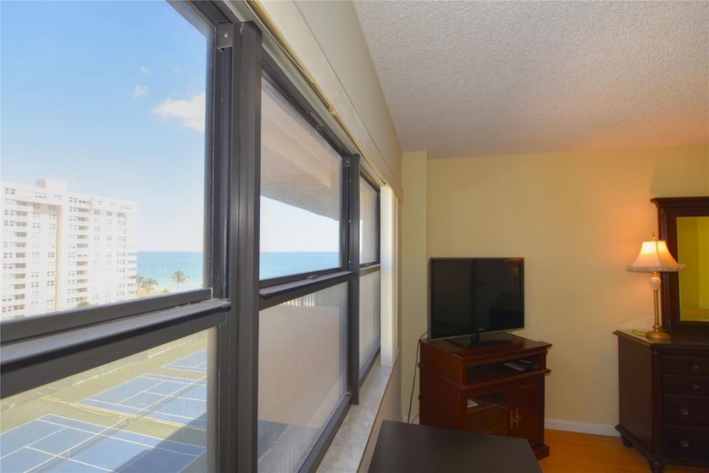 5100 N Ocean Boulevard, Unit 1004, Lauderdale by the Sea, FL 33308 Photo