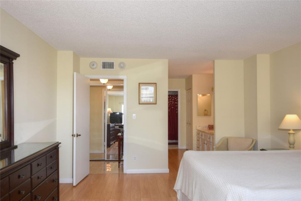 5100 N Ocean Boulevard, Unit 1004, Lauderdale by the Sea, FL 33308 Photo