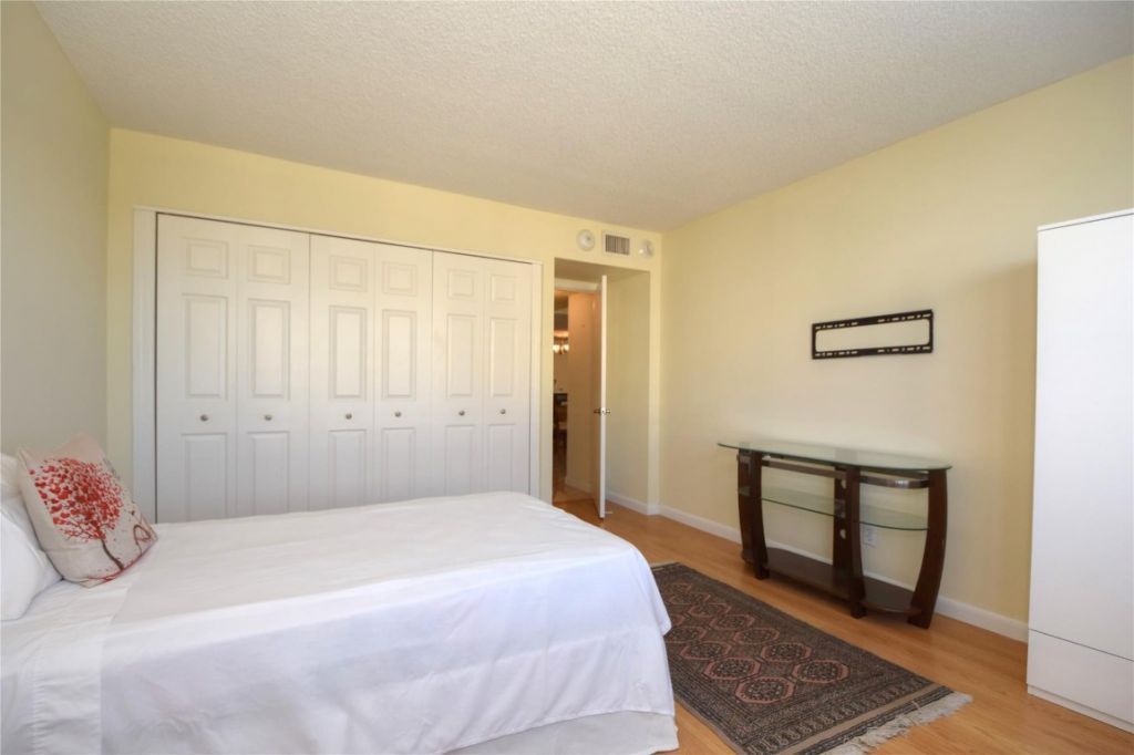 5100 N Ocean Boulevard, Unit 1004, Lauderdale by the Sea, FL 33308 Photo