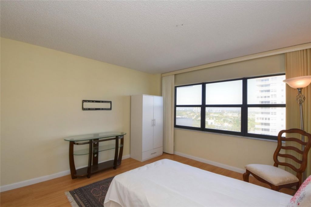 5100 N Ocean Boulevard, Unit 1004, Lauderdale by the Sea, FL 33308 Photo