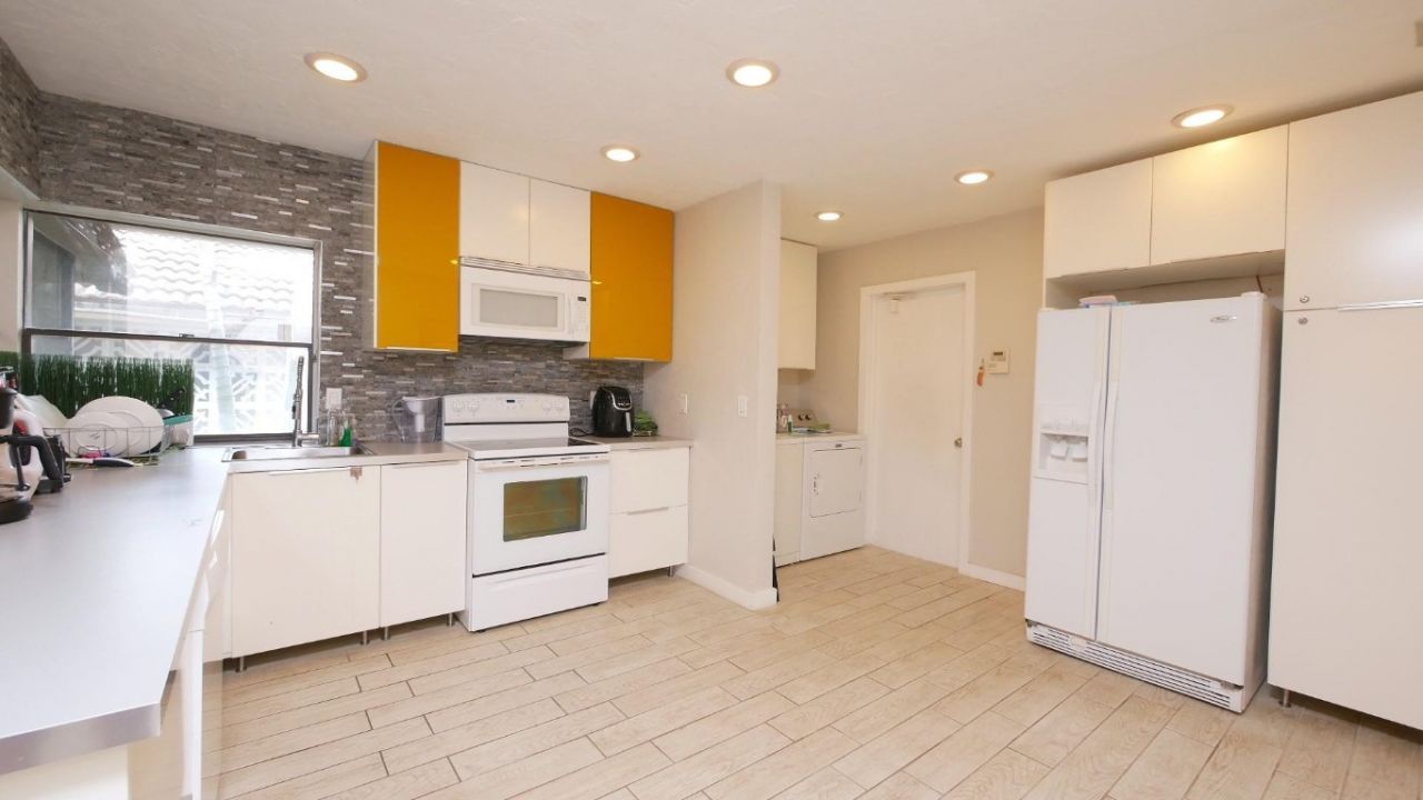 5616 Hammock Lane, Unit 114, Lauderhill, FL 33319 Photo