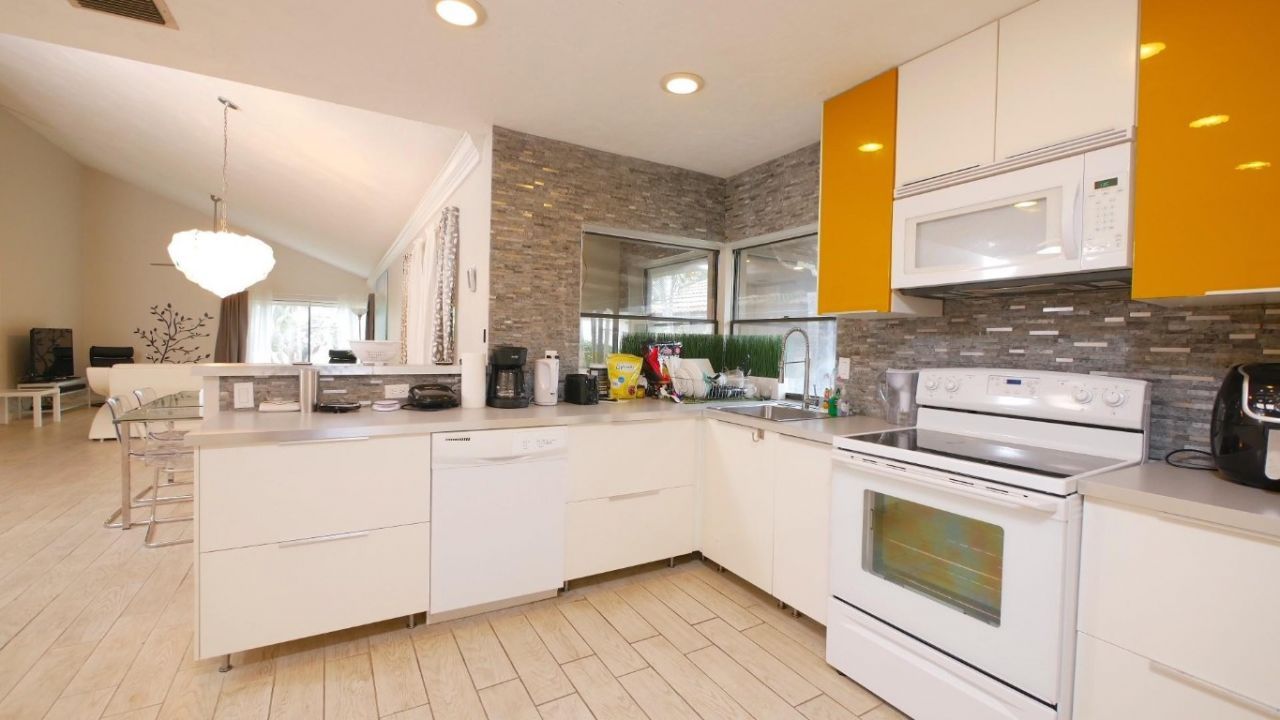 5616 Hammock Lane, Unit 114, Lauderhill, FL 33319 Photo