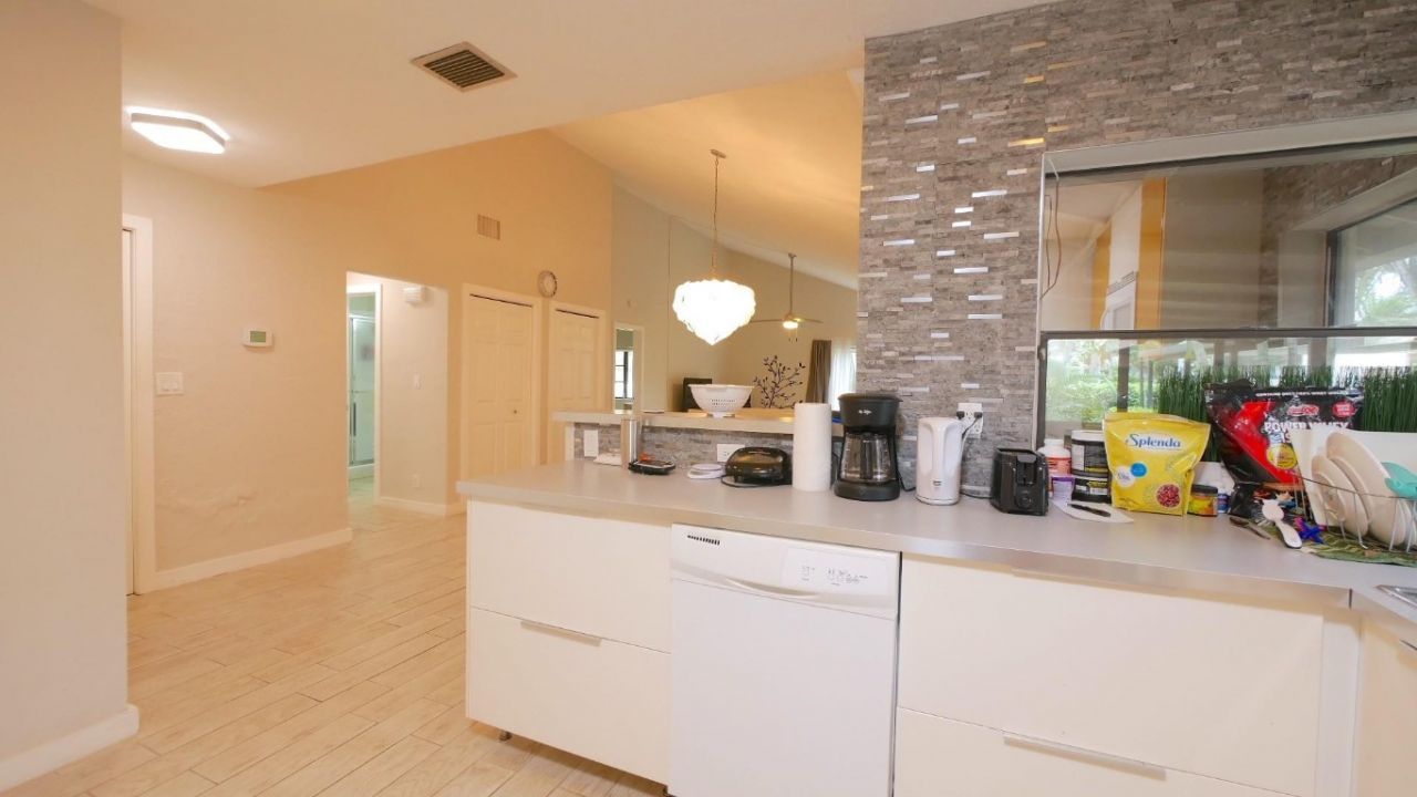 5616 Hammock Lane, Unit 114, Lauderhill, FL 33319 Photo