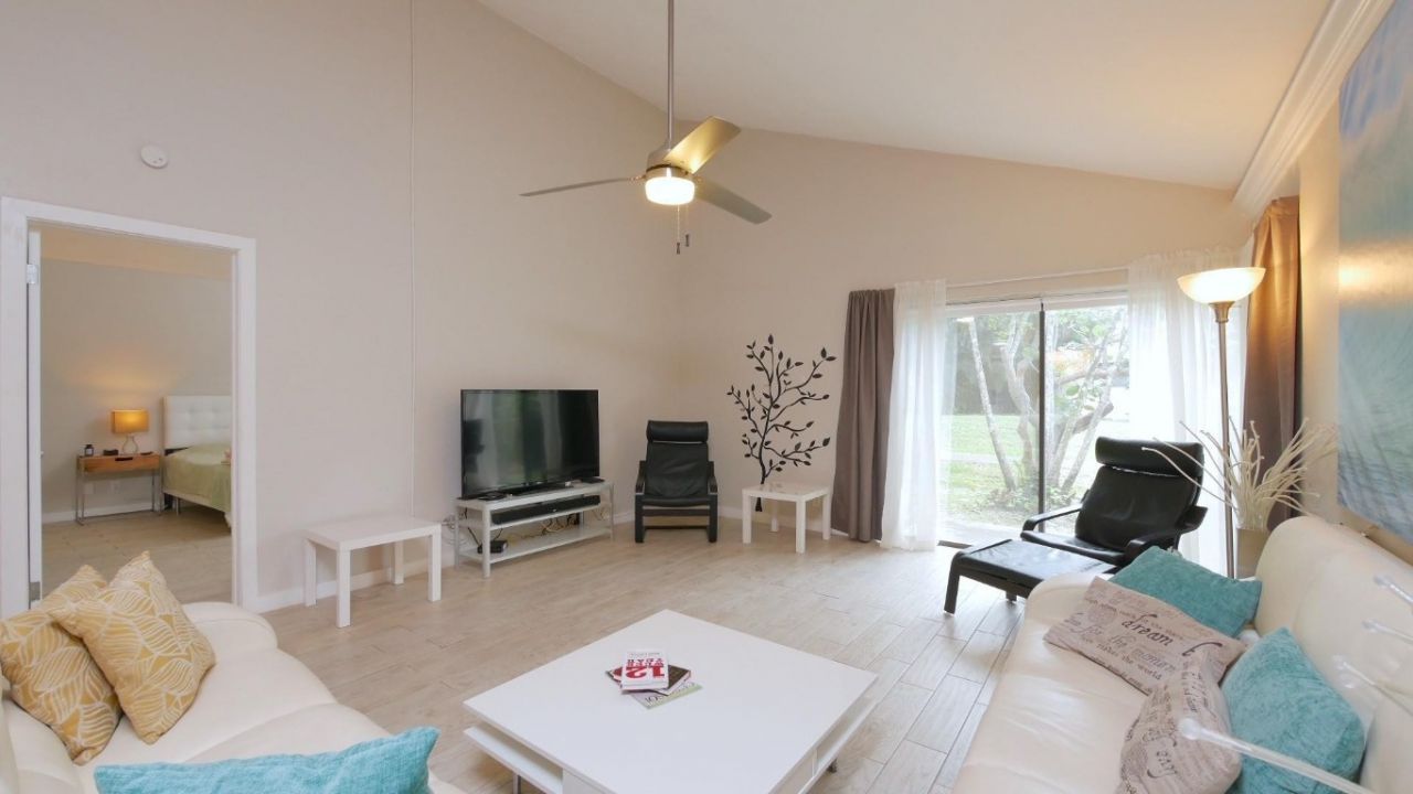 5616 Hammock Lane, Unit 114, Lauderhill, FL 33319 Photo