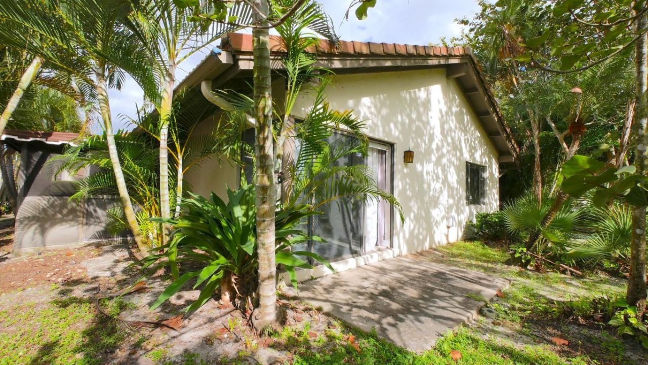 5616 Hammock Lane, Unit 114, Lauderhill, FL 33319 Photo