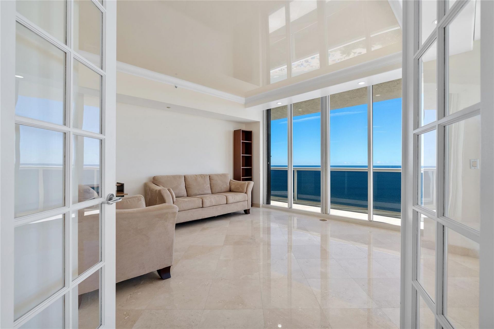 3100 N Ocean Boulevard, Unit 1910, Fort Lauderdale, FL 33308 Photo