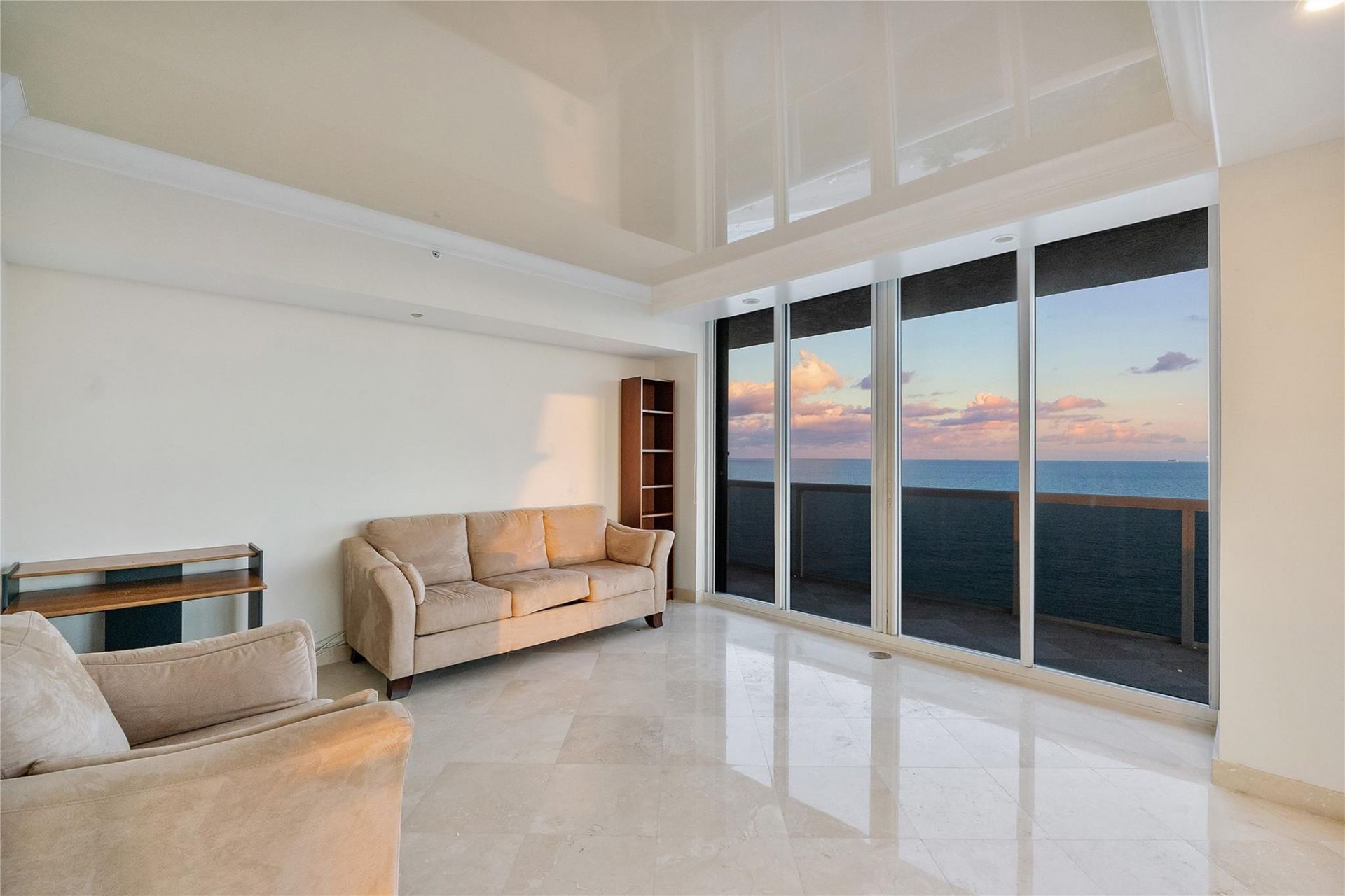 3100 N Ocean Boulevard, Unit 1910, Fort Lauderdale, FL 33308 Photo