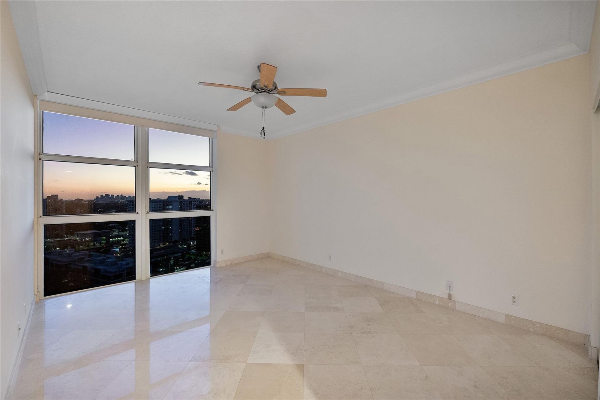 3100 N Ocean Boulevard, Unit 1910, Fort Lauderdale, FL 33308 Photo