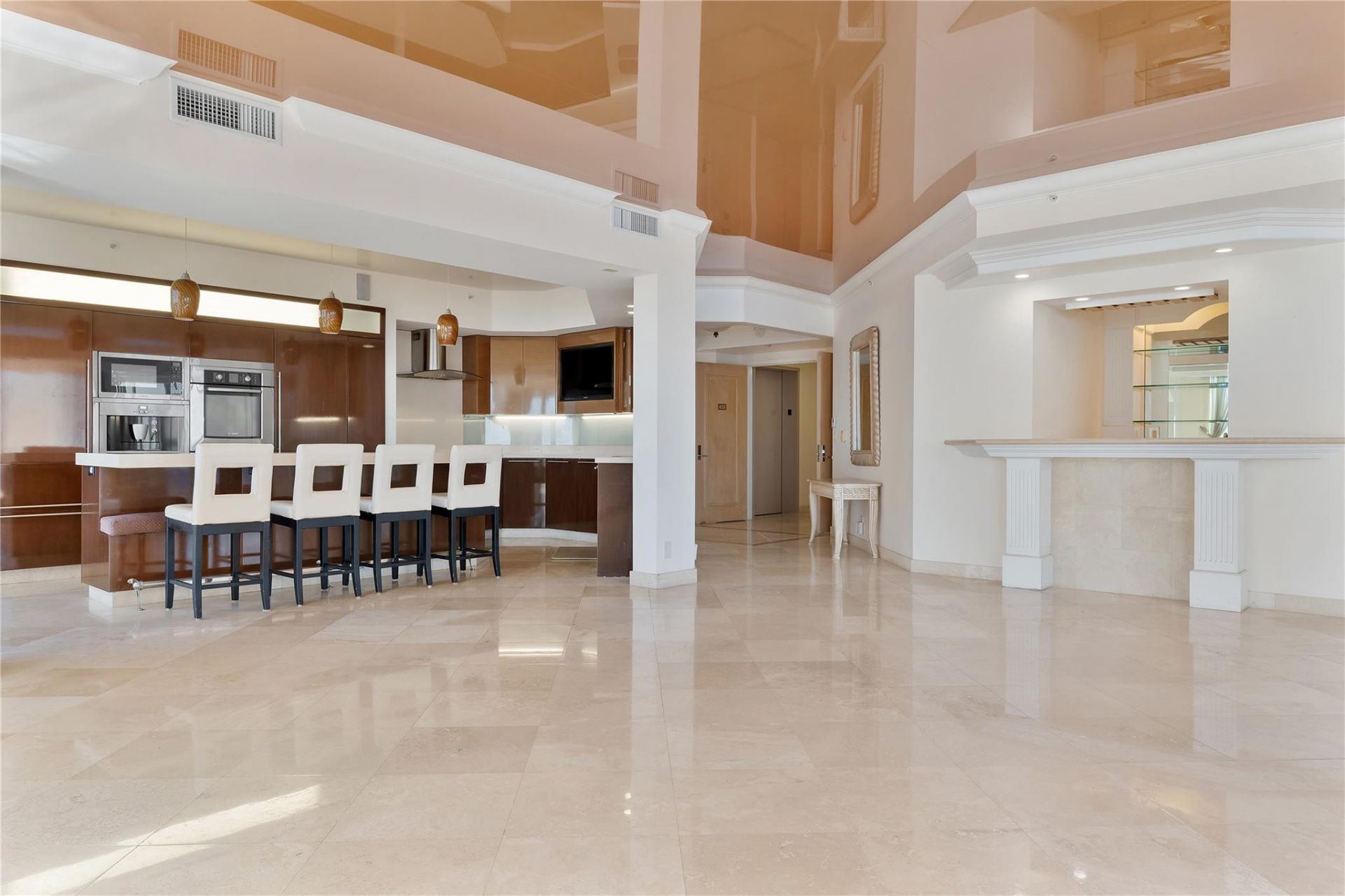 3100 N Ocean Boulevard, Unit 1910, Fort Lauderdale, FL 33308 Photo