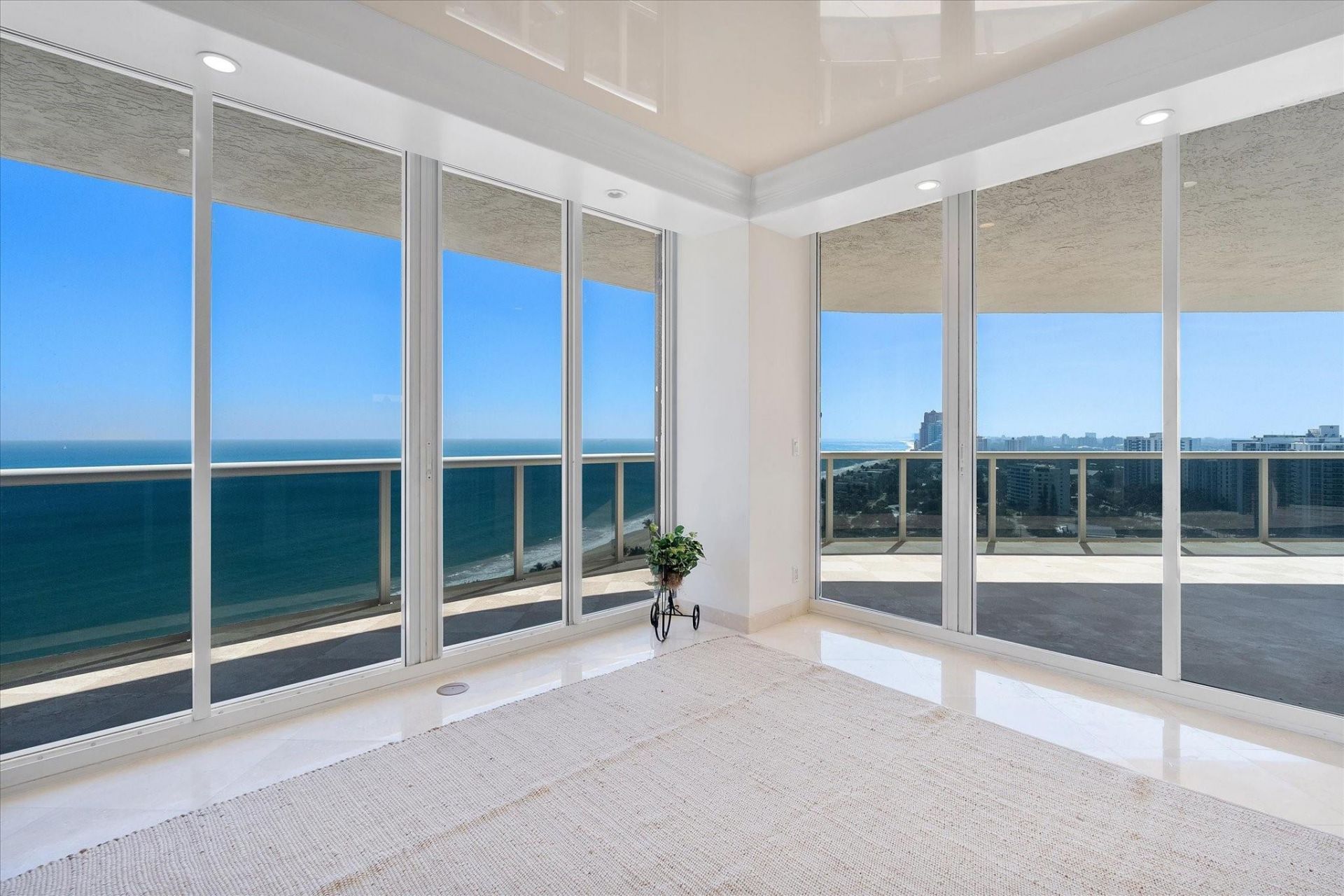 3100 N Ocean Boulevard, Unit 1910, Fort Lauderdale, FL 33308 Photo