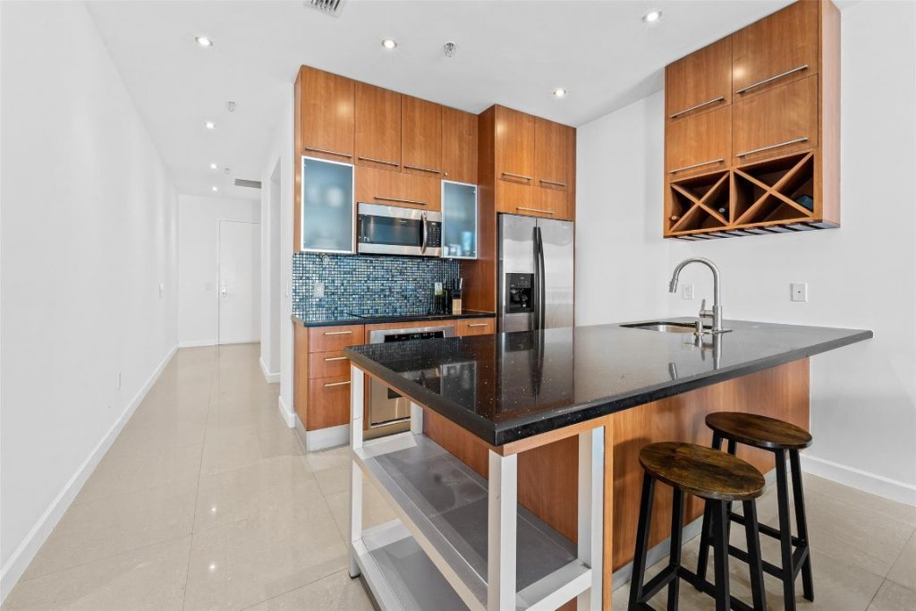 185 SW 7th Street, Unit 4403, Miami, FL 33130 Photo