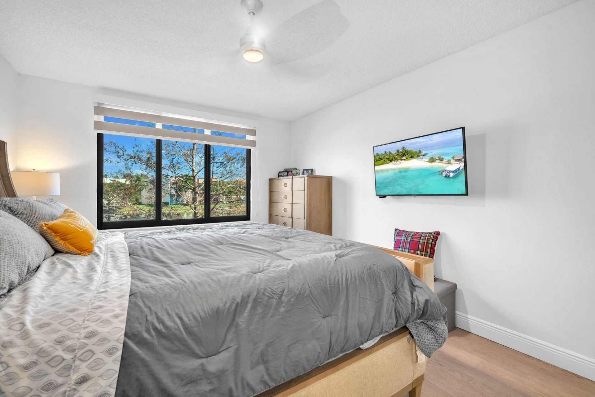 10738 W Clairmont Circle, Unit 206, Fort Lauderdale, FL 33321 Photo