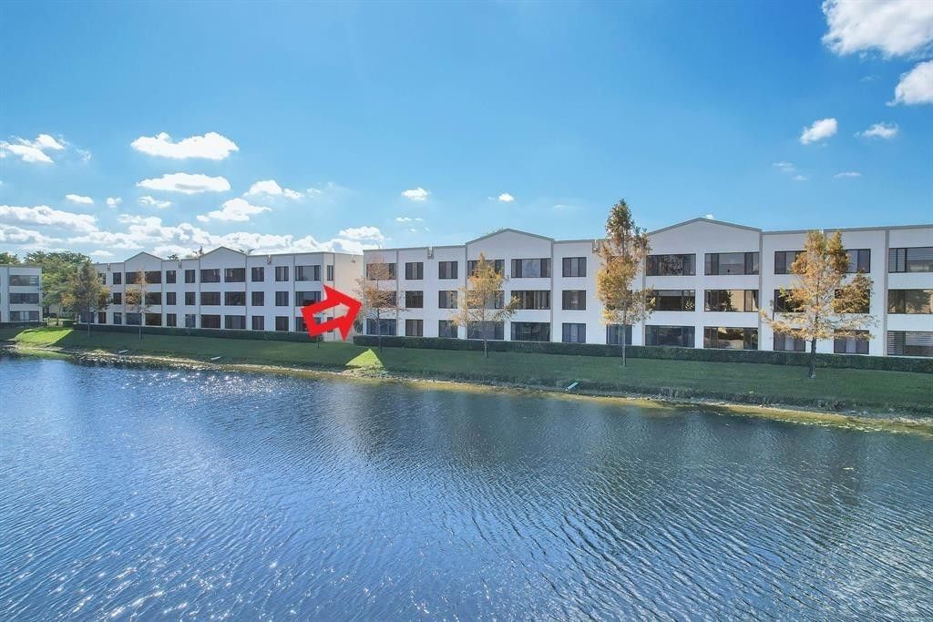 10738 W Clairmont Circle, Unit 206, Fort Lauderdale, FL 33321 Photo