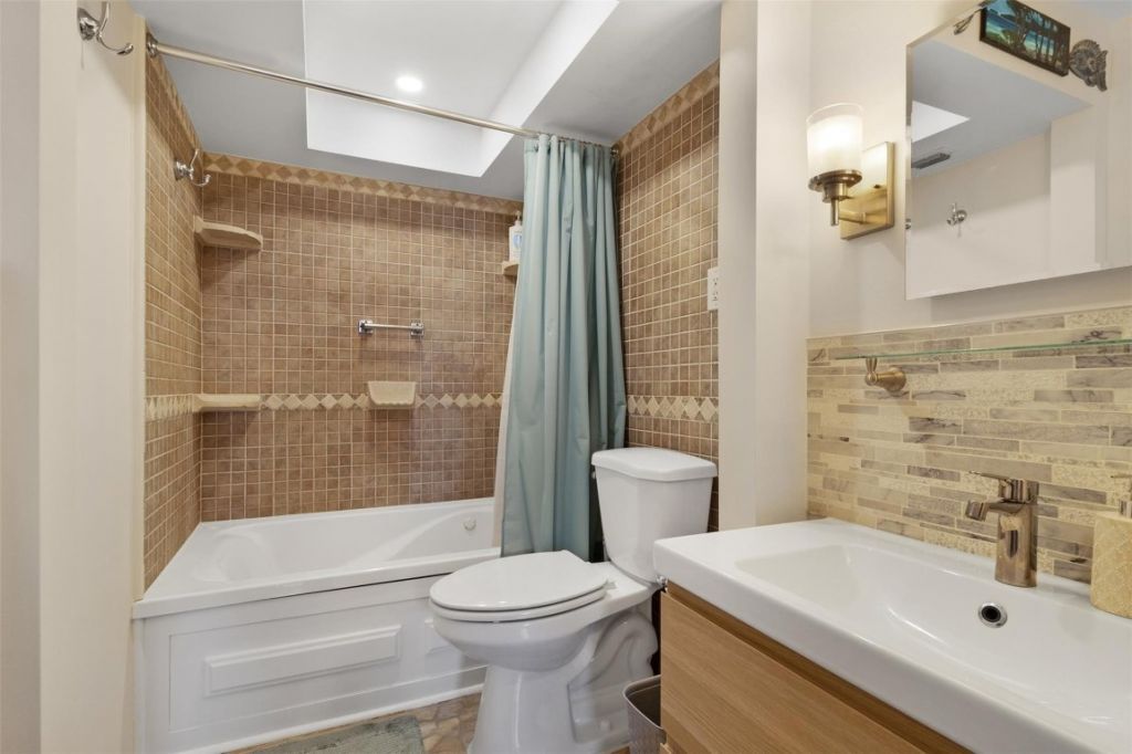 1800 N Andrews Avenue, Unit 3K, Fort Lauderdale, FL 33311 Photo