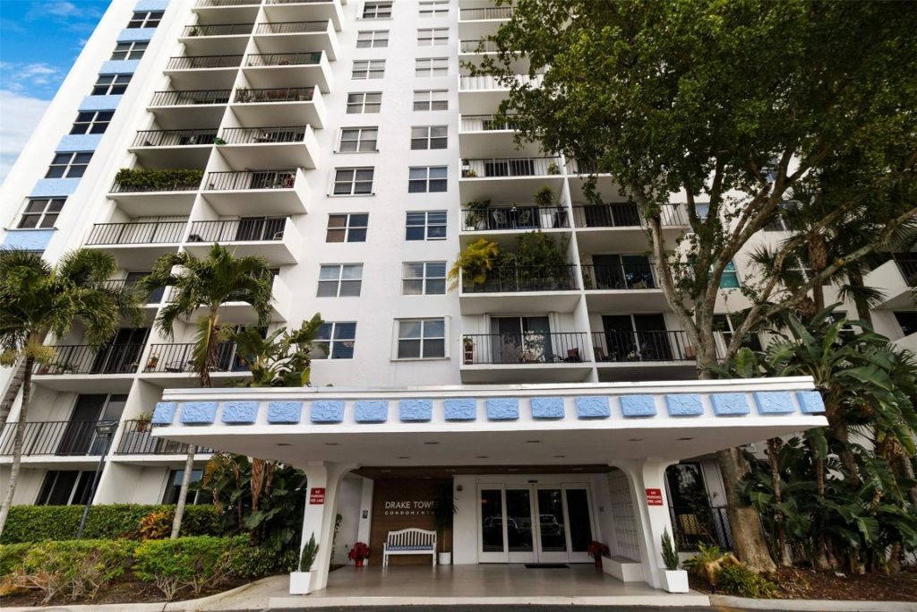 1800 N Andrews Avenue, Unit 3K, Fort Lauderdale, FL 33311 Photo