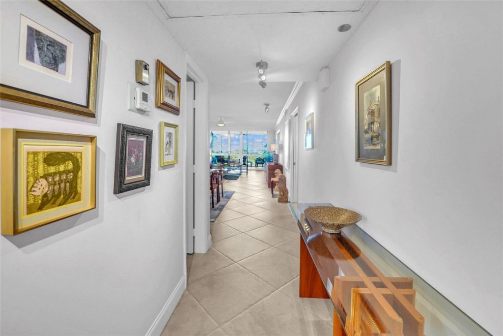 4015 W Palm Aire Drive, Unit 703, Pompano Beach, FL 33069 Photo
