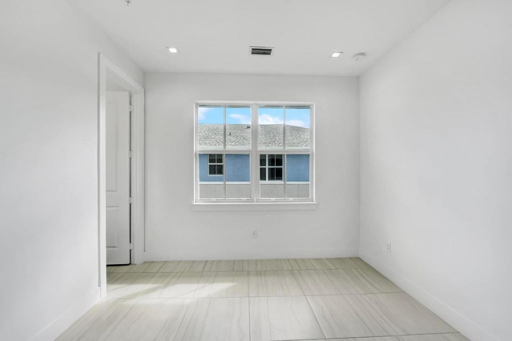 51 NW 4th Avenue, Delray Beach, FL 33444 Photo