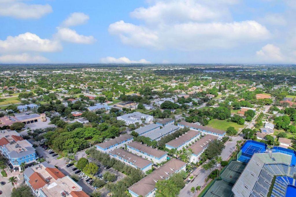 51 NW 4th Avenue, Delray Beach, FL 33444 Photo