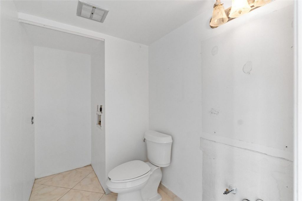 5100 N Ocean Boulevard, Unit 1101, Lauderdale by the Sea, FL 33308 Photo