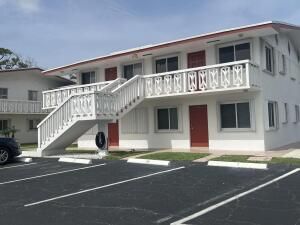 2020 Lake Osborne Drive, Unit 10, Lake Worth Beach, FL 33461 Photo