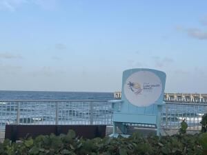 2020 Lake Osborne Drive, Unit 10, Lake Worth Beach, FL 33461 Photo