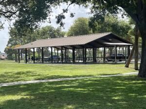 2020 Lake Osborne Drive, Unit 10, Lake Worth Beach, FL 33461 Photo