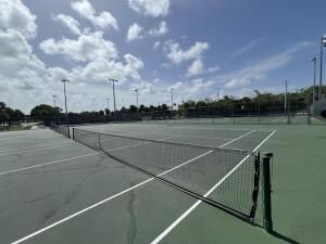 2020 Lake Osborne Drive, Unit 10, Lake Worth Beach, FL 33461 Photo