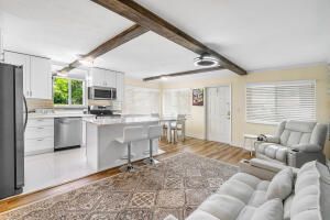 2020 Lake Osborne Drive, Unit 10, Lake Worth Beach, FL 33461 Photo