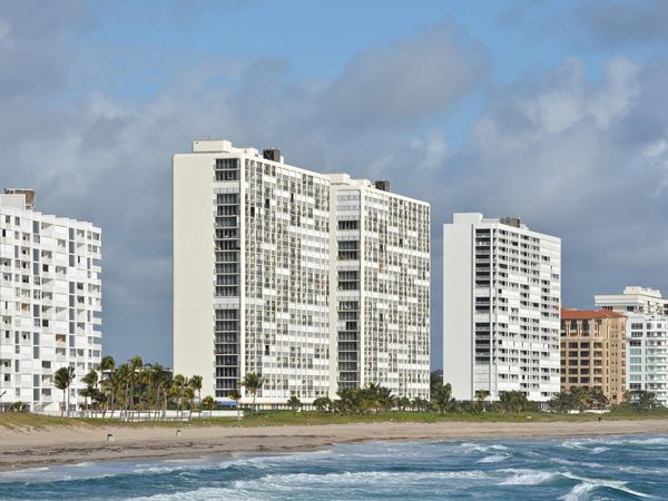 2800 S Ocean Boulevard, Unit 2-K, Boca Raton, FL 33432