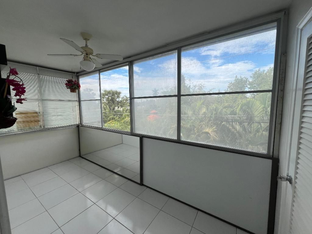 2840 Cynthia Lane, Unit 207, Lake Worth Beach, FL 33461 Photo